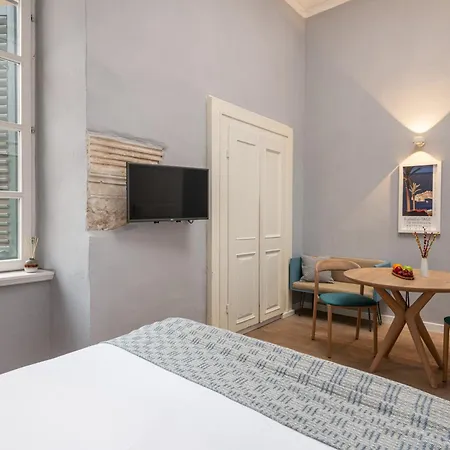 Clouds Boutique Gasthof 4*